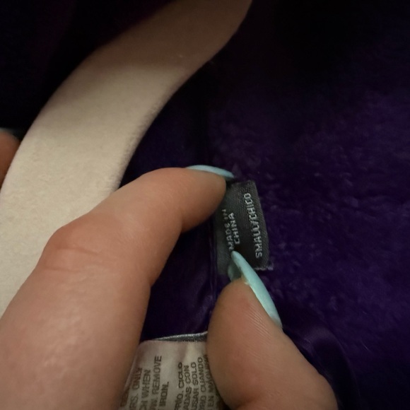 Covington Deep Purple Plush Robe - Picture 4 of 6